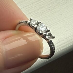 Pandora Sterling Silver Ring Fairytale sparkle ring with Cubic Zirconia Stones